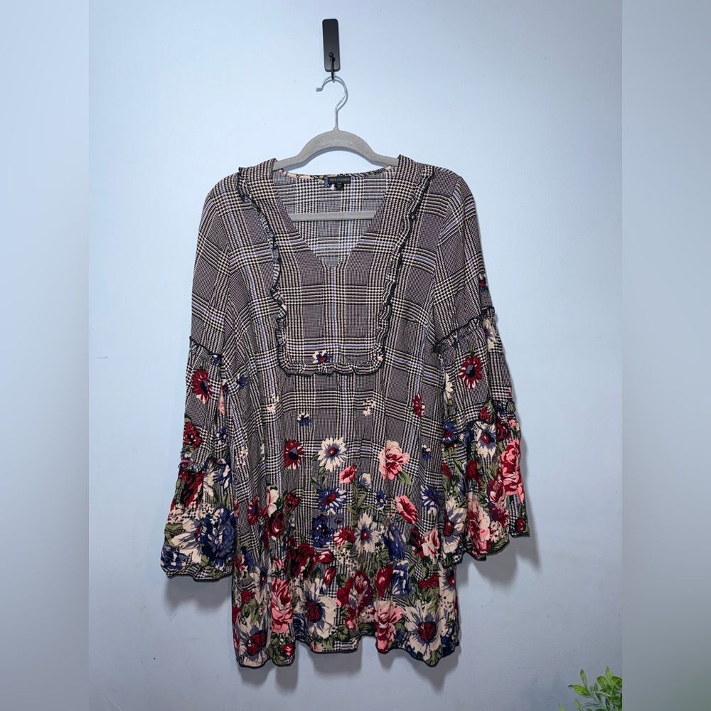 Coco + Carmen Women’s Floral plaid flare sleeve Tunic Top Size S/M EUC fairy